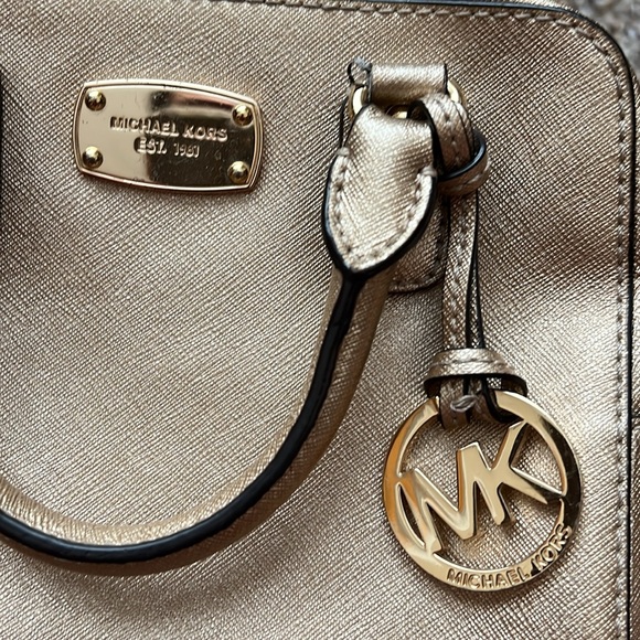 Michael Kors Mini Bag - Picture 2 of 5